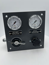 Load image into Gallery viewer, FISHER CONTROLS INTL INC 670GV SERIES ASSEMBLY 2-GAUGE PANEL WITH CHANGEOVER VALVE (670GV SERIES)